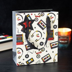 23cm Medium Retro 80s Print Gift Bag 23cm Medium Retro 80s Print Gift Bag