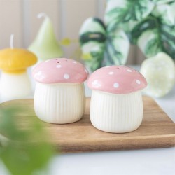 Pink Mushroom Salt and Pepper Shakers Pink Mushroom Salt and Pepper Shakers