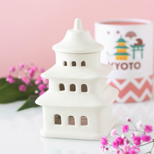 Pagoda Shaped Oil Burner and Wax Warmer Pagoda Shaped Oil Burner and Wax Warmer